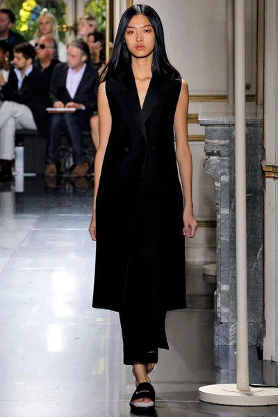 Look 5